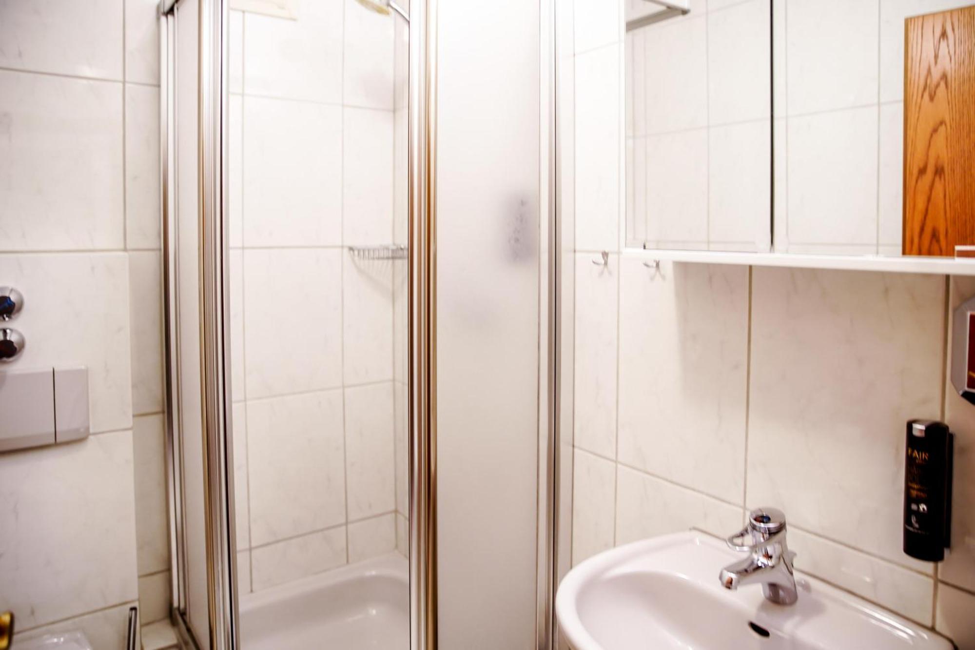 Smart B&b1 Bb1 124 Hotel *